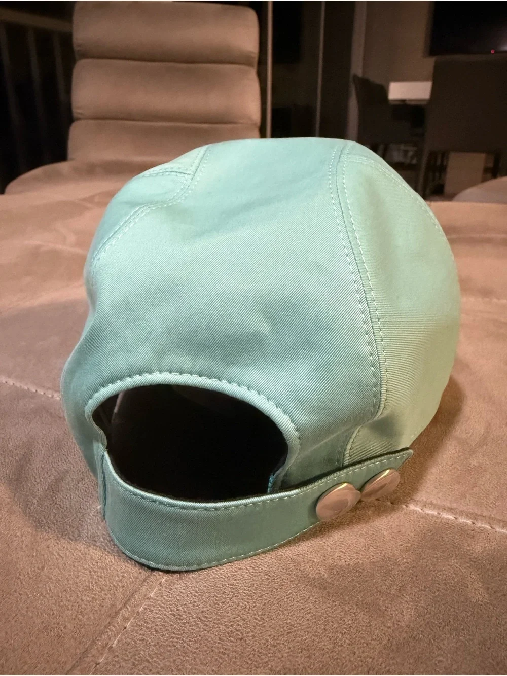 NWT, Unisex Hermes Baseball Cap with Navy 'H' Logo